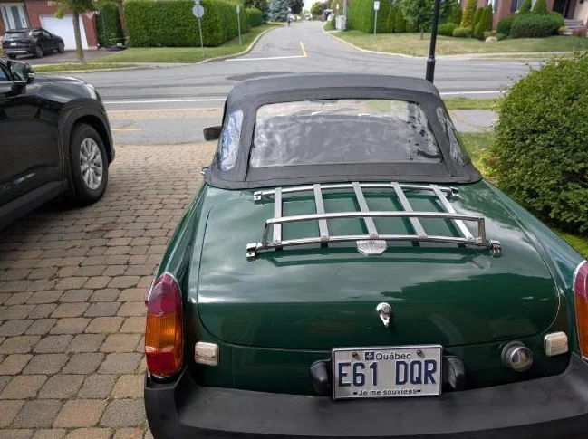 MGB 1979 thumbnail 2