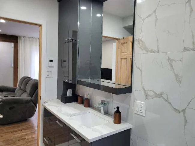 Logement 5 ½ NEUF, lumineux et moderne ! thumbnail 10