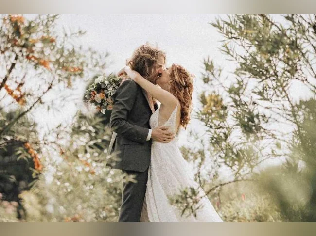 Photographe & Vidéaste de Mariage de Luxe thumbnail 2