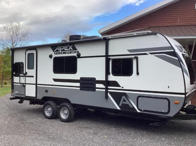 Roulotte Coachmen Apex Nano 2023 thumbnail 2