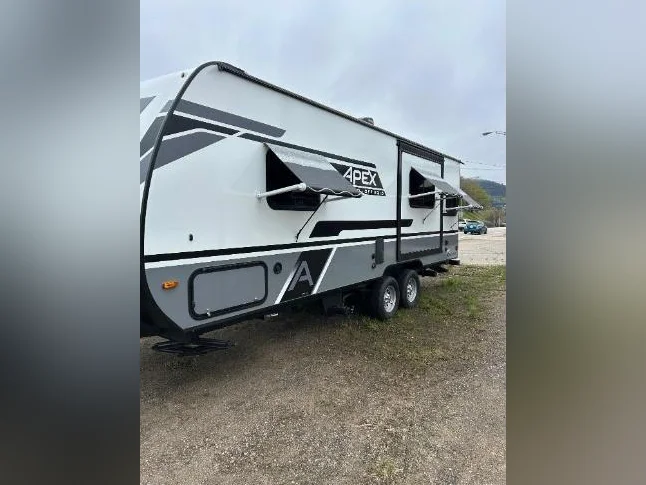 Roulotte Coachmen Apex Nano 2023 thumbnail 9