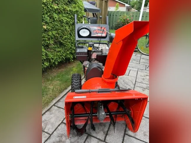 Souffleuse à neige 924 DLE Ariens thumbnail 2