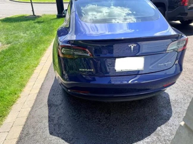 Tesla Model 3 Long Range 2023 AWD thumbnail 4