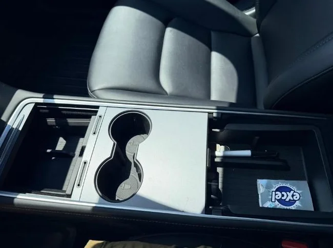 Tesla Model 3 Long Range 2023 AWD thumbnail 8