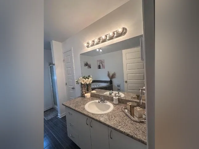 GRAND CONDO 4 ½ À LOUER – THURSO | DISPONIBLE LE 1er AOÛT 2026 thumbnail 8