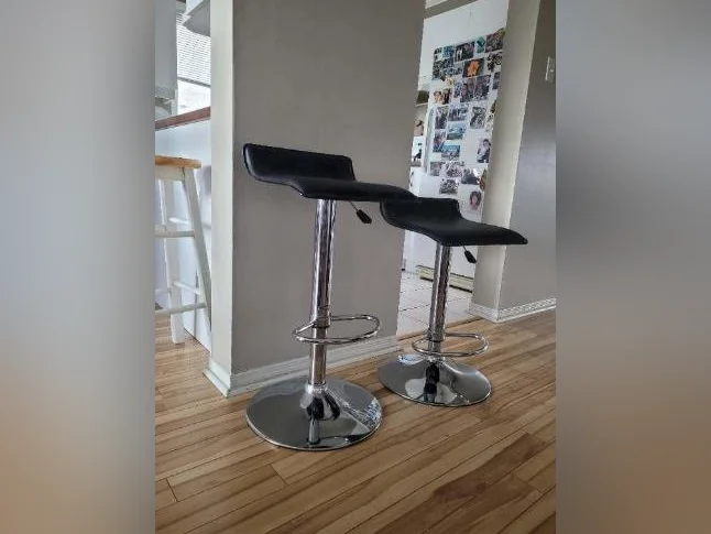 Tabourets de bar ajustables