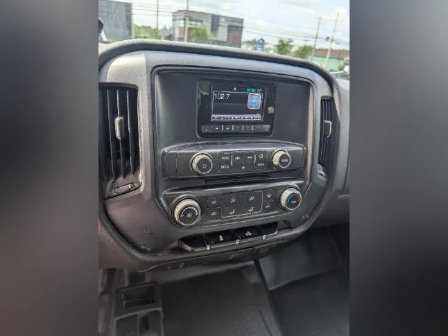 CHEVROLET SILVERADO 1500 2015 (114,754 KM) thumbnail 8