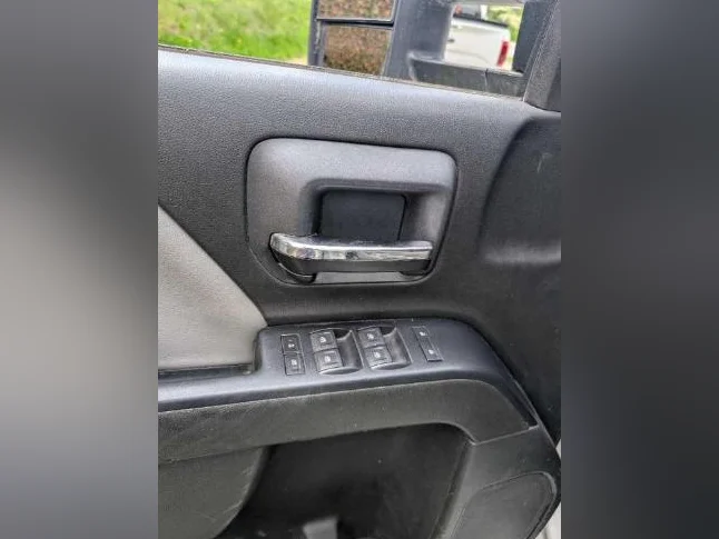 CHEVROLET SILVERADO 1500 2015 (114,754 KM) thumbnail 7