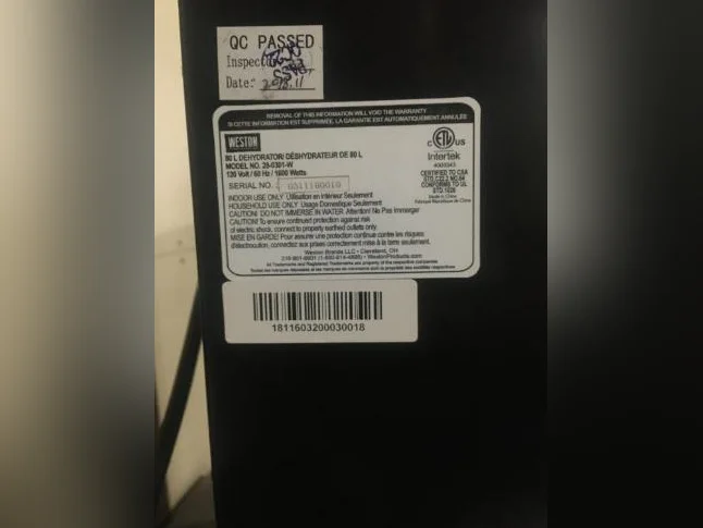 Déshydrateur WESTON 80 litres 1,600 Watts comme neuf utilisé seulement quelque fois thumbnail 4