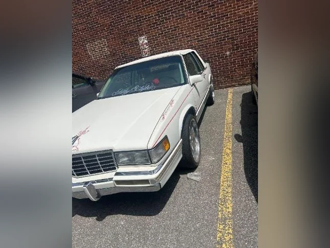 Cadillac coupe deville 1993 thumbnail 5