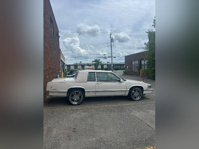 Cadillac coupe deville 1993