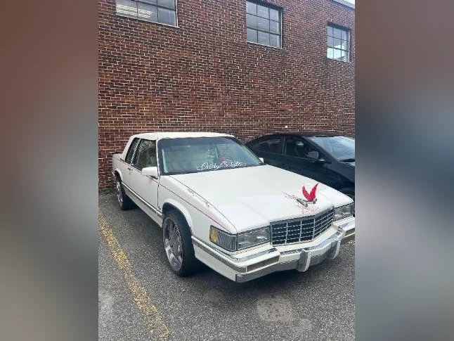 Cadillac coupe deville 1993 thumbnail 2