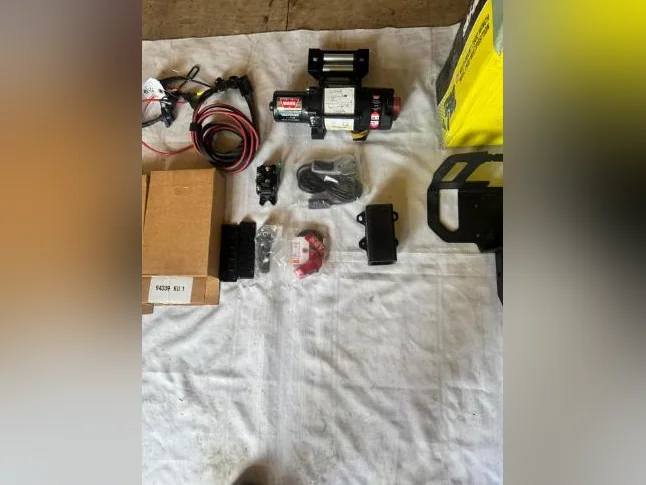 Winch2500 lbs WARN NEUF thumbnail 2