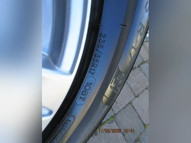 Pneus Michelin d'hiver et roues Mags 17" avec TPMS thumbnail 8