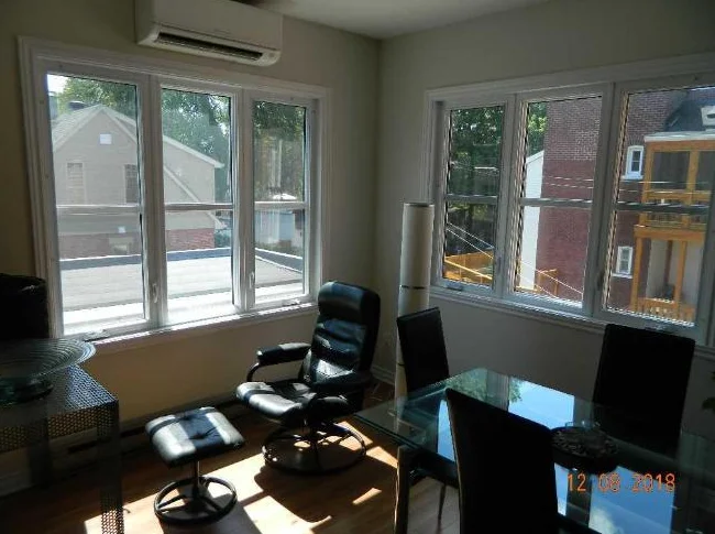 chambre à louer pour femme dans le vieux-Longueuil thumbnail 4