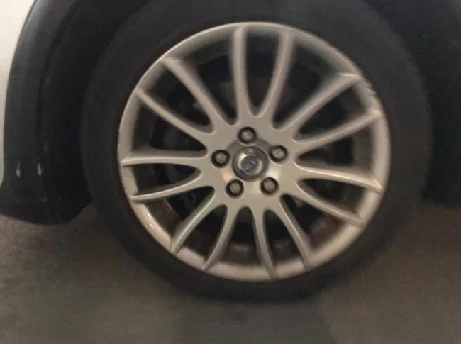 Pneus d'été pour Volvo C30 thumbnail 5