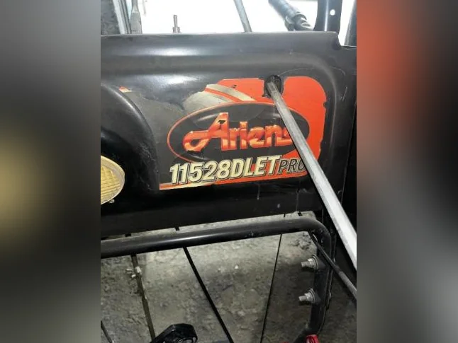 Souffleuse Ariens thumbnail 3