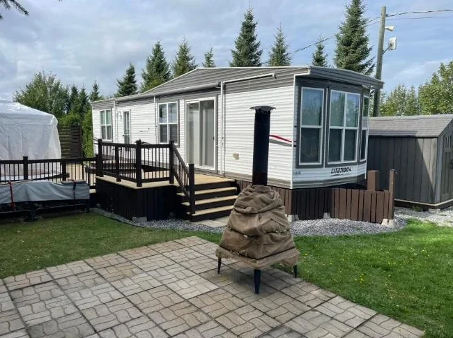 Roulotte de parc Citation + le set up Camping Chez Jean St Antonin VIP 22
