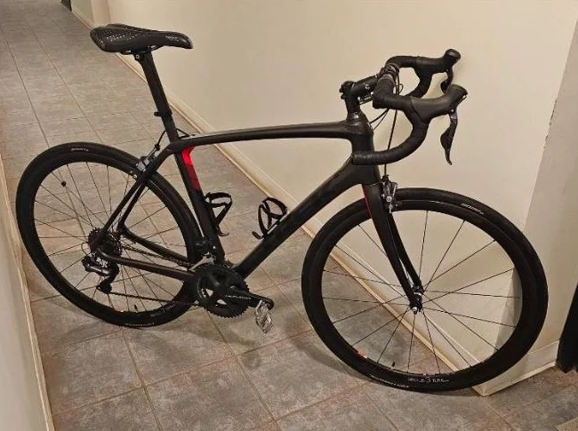 Trek Domane SLR 7 Di2 Carbone (56 cm) – État impeccable thumbnail 4
