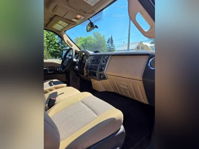 Pick-up ford f-250 2011 117995 km thumbnail 5