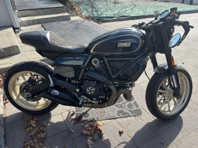 Ducati café racer thumbnail 8