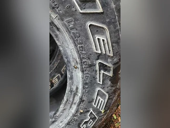 Pneus été LT235/75/r15 thumbnail 4