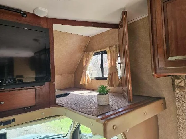 Classe C Forest River Forester 2861DS 2015, 35700 kms thumbnail 5