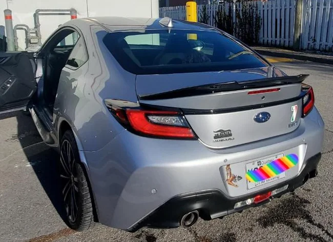 Subaru BRZ sport-tech  2023 thumbnail 3