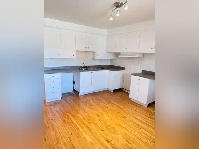 Appartements de 5-1/2 à louer