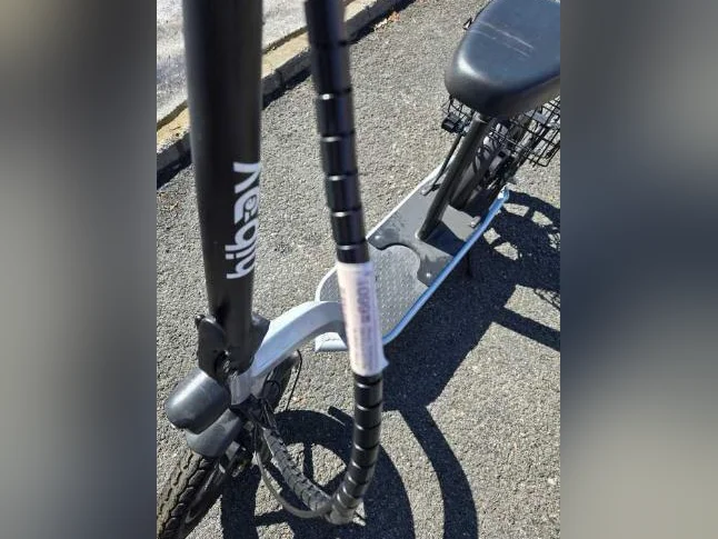 Trottinette électrique thumbnail 2
