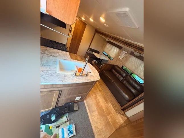 Roulotte Gulfstream Trailmaster 2019- 28 pied thumbnail 5