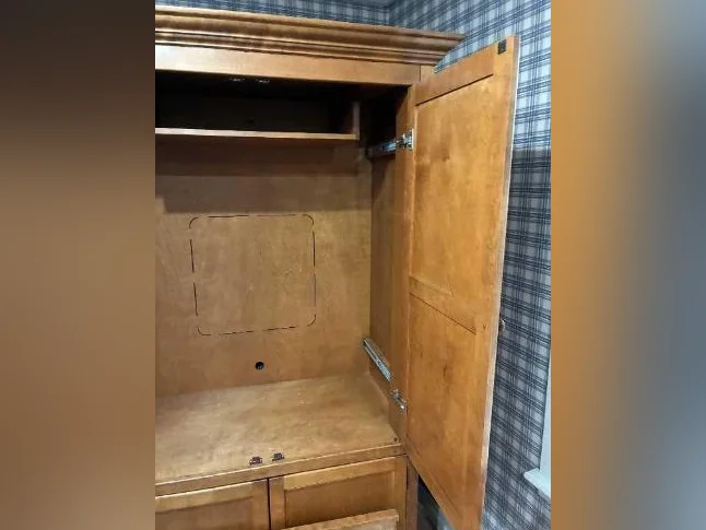 Armoire Bois thumbnail 2