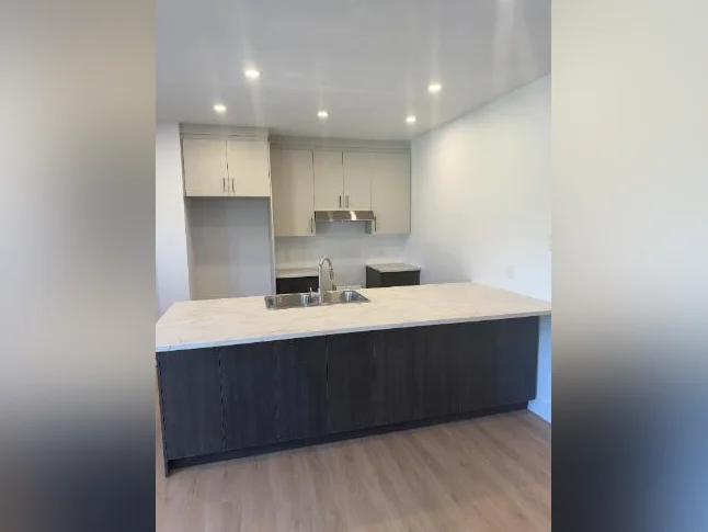 Logement neuf 3 chambres à louer Val-des-Monts thumbnail 3