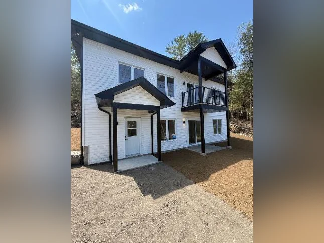 Logement neuf 3 chambres à louer Val-des-Monts