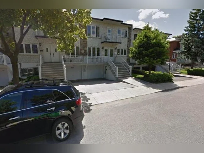 DUPLEX / 5 1/2 AU REZ-DE-CHAUSSÉE. thumbnail 3