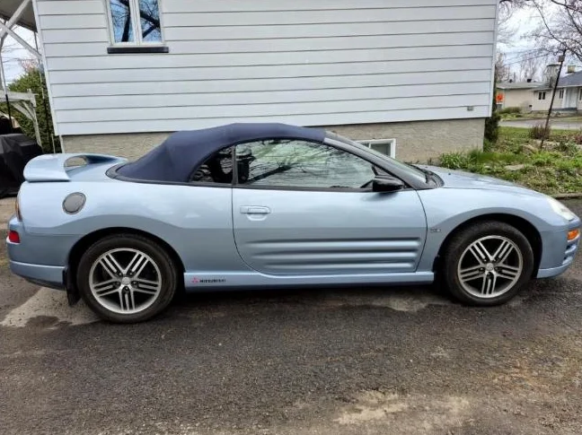 ÉCLIPSE SPYDER GT 2004 thumbnail 2