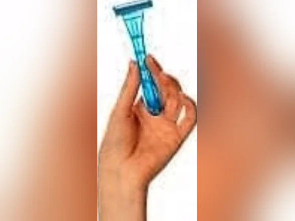 Beauté HOMME: Rasage, Epilation à la cire, au LASER, Massage thumbnail 3