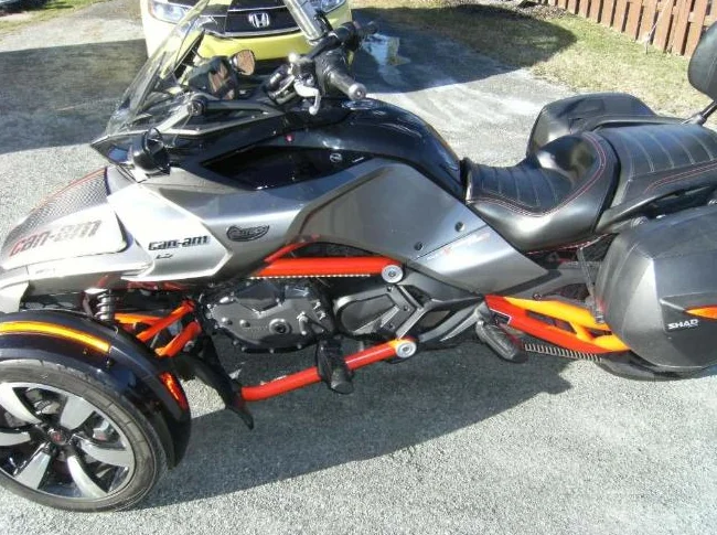 CAN AM SPYDER F3S 2015 thumbnail 4