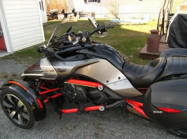 CAN AM SPYDER F3S 2015 thumbnail 7