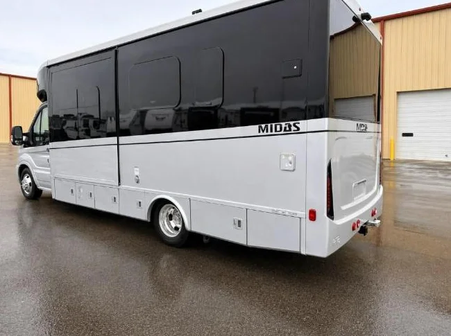 Tiffin Midas 24MT 2023 Superbe motorisé Classe B+ thumbnail 2