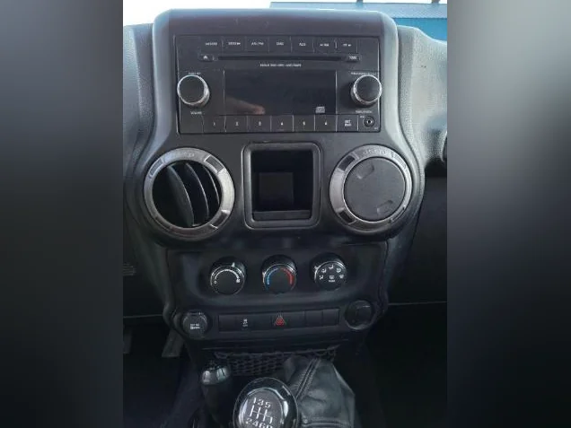Jeep Wrangler Sport 2013 thumbnail 10