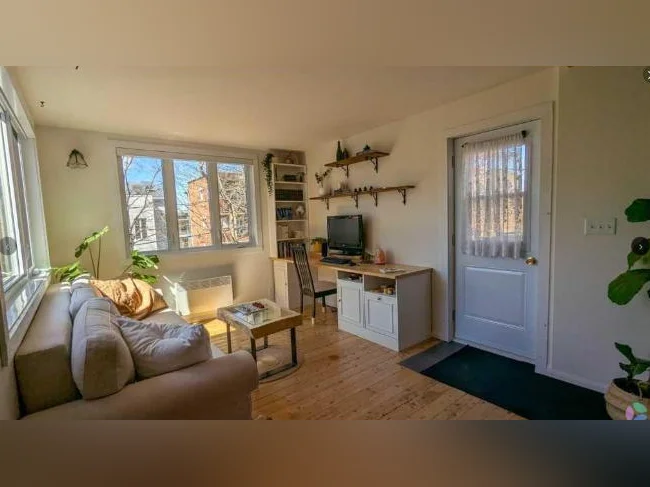 ✨ Magnifique 4 ½ lumineux et chaleureux dans le Vieux-Limoilou thumbnail 6