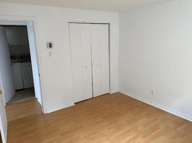 Logement à louer 3 1/2 thumbnail 5