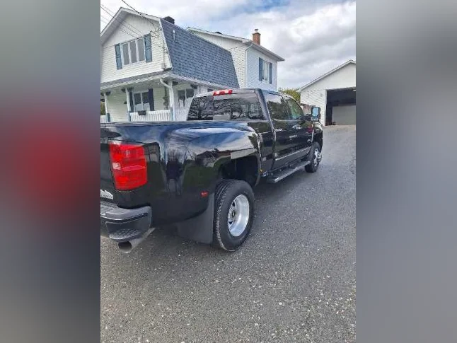 Chevrolet 3500 Silverado edition High Country 2019 a vendre thumbnail 4