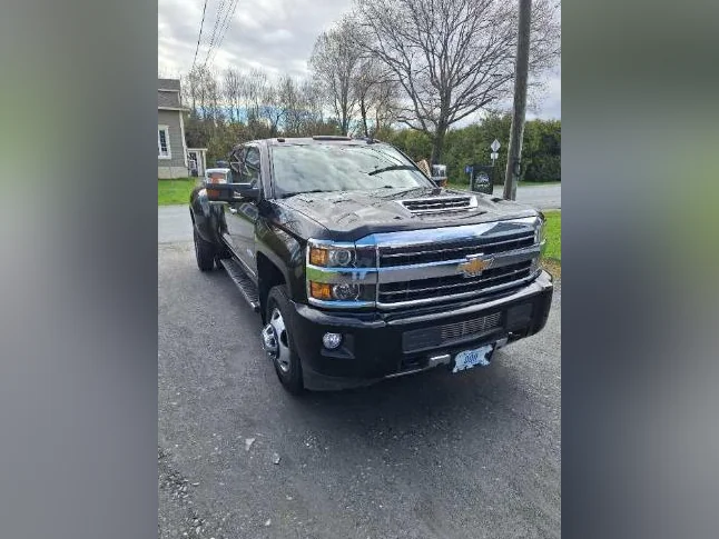 Chevrolet 3500 Silverado edition High Country 2019 a vendre