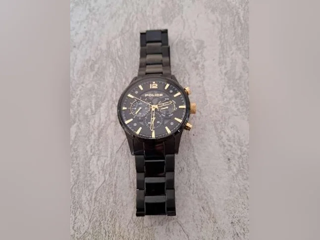 MONTRE POLICE NEUVE POUR HOMME.