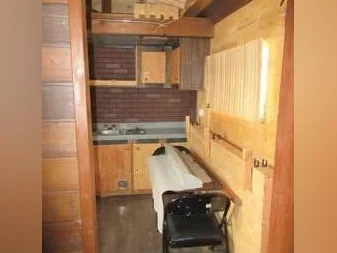 Mini Maison, chalets, camp de chasse ou pêche a vendre ou échanger thumbnail 4