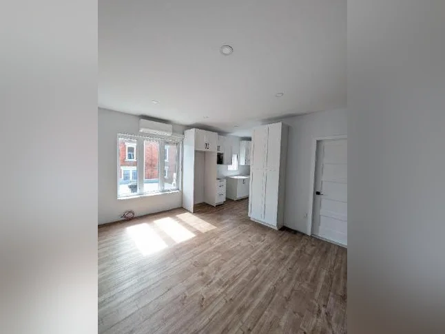 Logement 4 1/2 entièrement rénové Granby