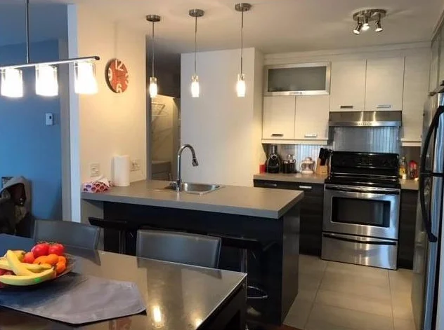 MAGNIFIQUE CONDO CLÉ EN MAIN