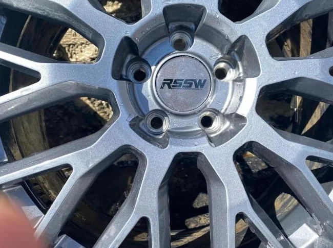 4 Roues d'hiver Nokian tire thumbnail 2